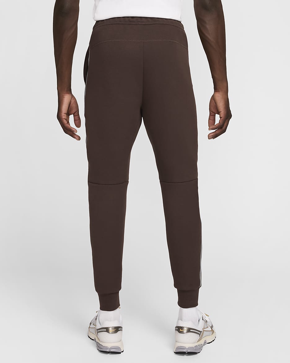 Nike Tech Men s Reflective Details Fleece Joggers. Nike